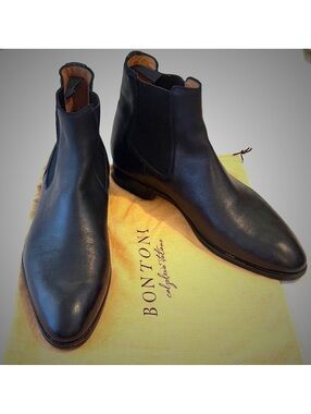 Bontoni Black Leather Almond Toe Chelsea Boots Original Dust Bags, Size 11.5